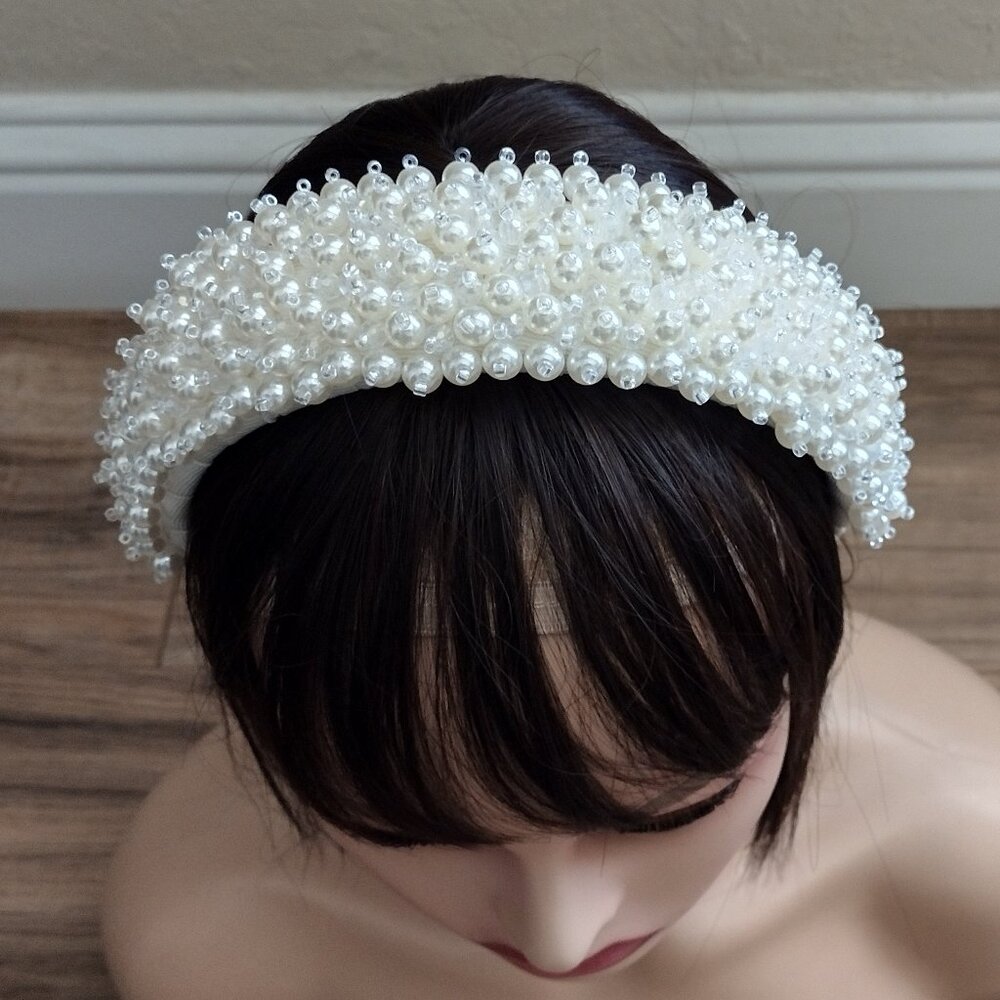 Artisan Glow: Headband with Acrylic Pearls and Crystals" beige.